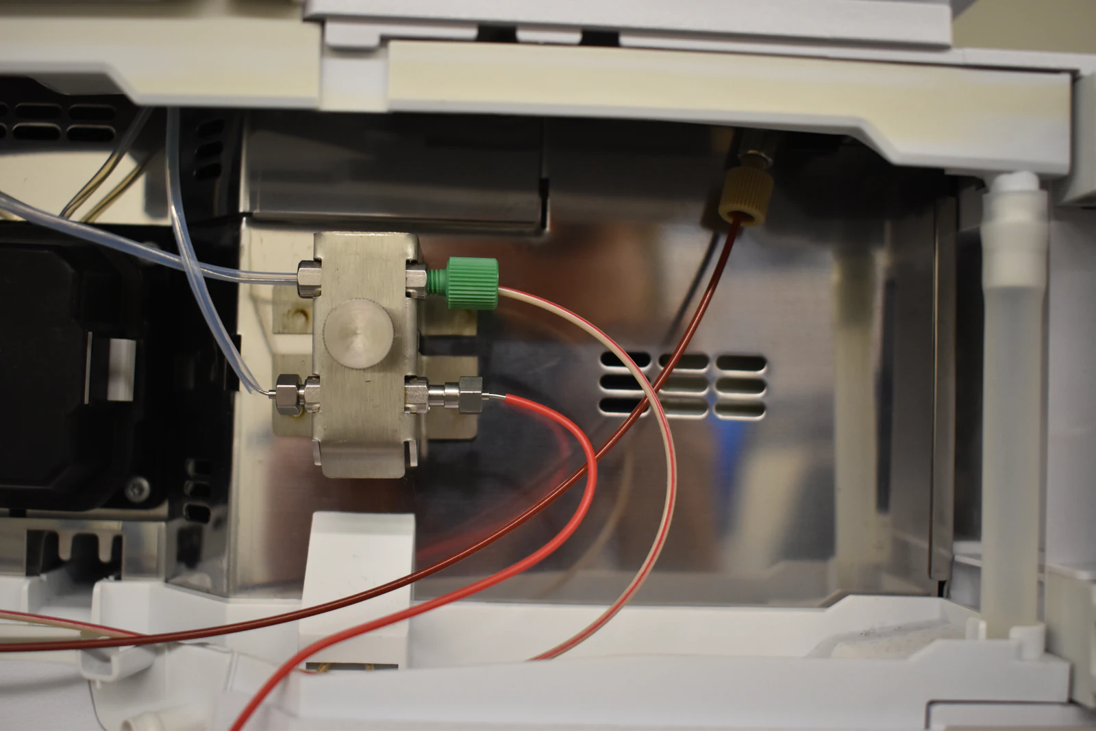 UV-Vis Detector Flow Cell Backpressure Limits and Damage